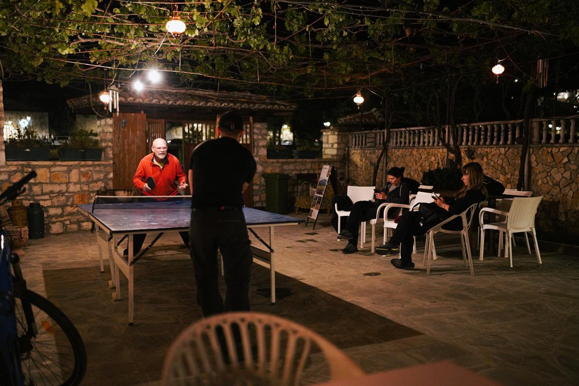 Maya Hostel Берат Екстериор снимка